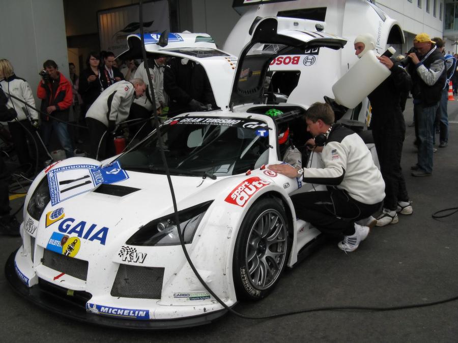  Gumpert Apollo Hybrid 24h Nurburgring 2008 года  (фото 7 из 9)